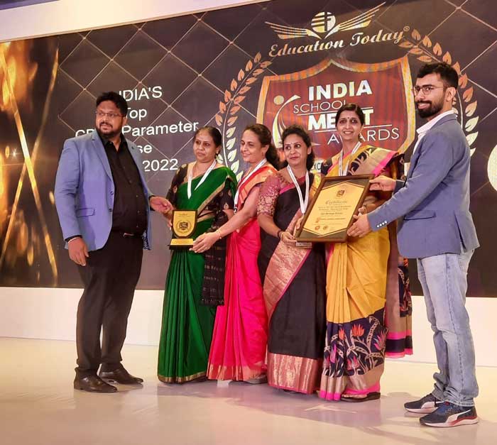 JHS gets Top Award in India School Merit Awards