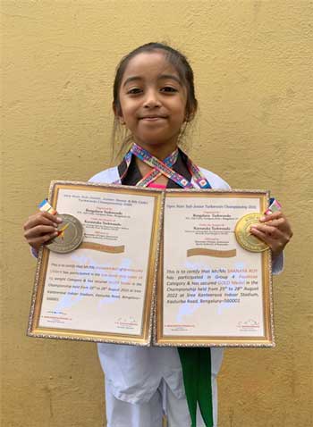 Shanaya Roy of Grade 3 has won 2 medals in Taekwondo Championship