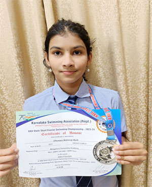 Dhanya Nataraj wins in 400mtr swimming competition 2023