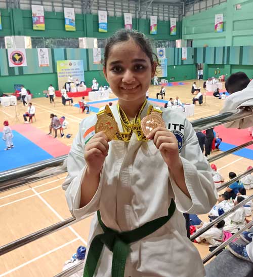 Rajsi Rajendra Takale of JHS grade 10A won 2 gold medals at the National Taekwon-Do ITF Championship.